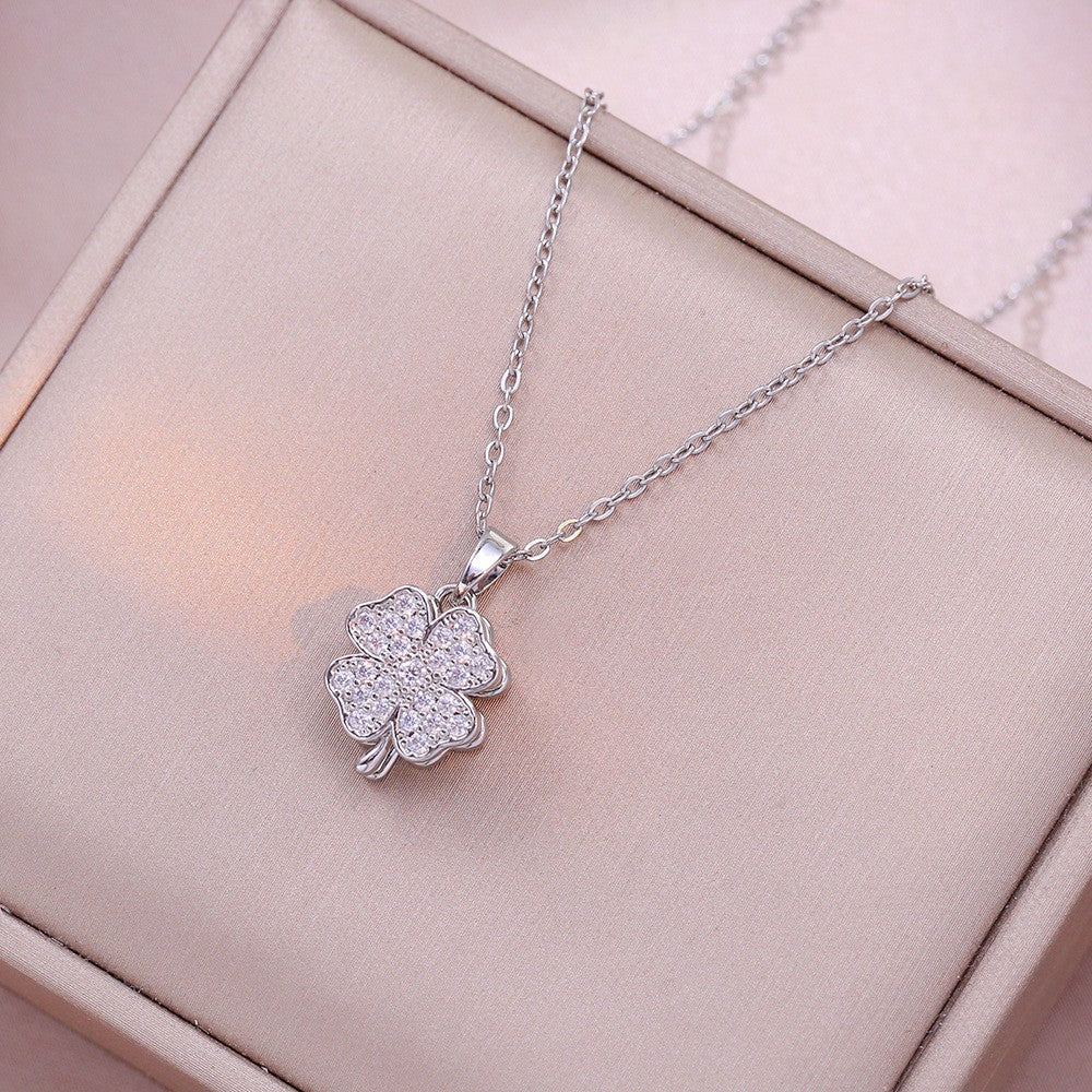 Bloom Charm Pendant Necklace