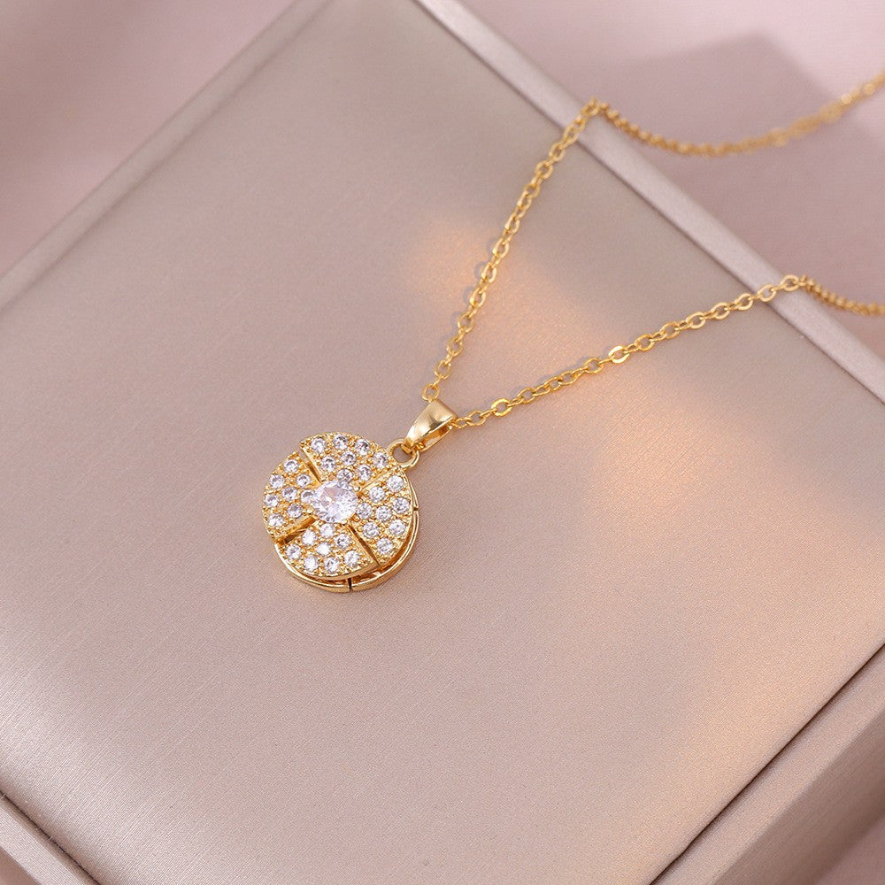 Bloom Charm Pendant Necklace
